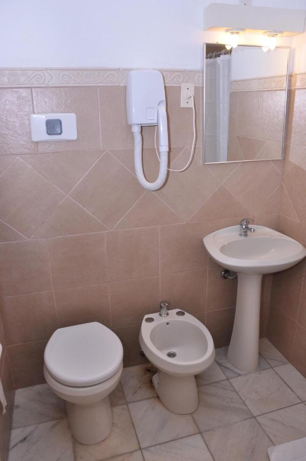Hotel Del Norte Artigas Dış mekan fotoğraf